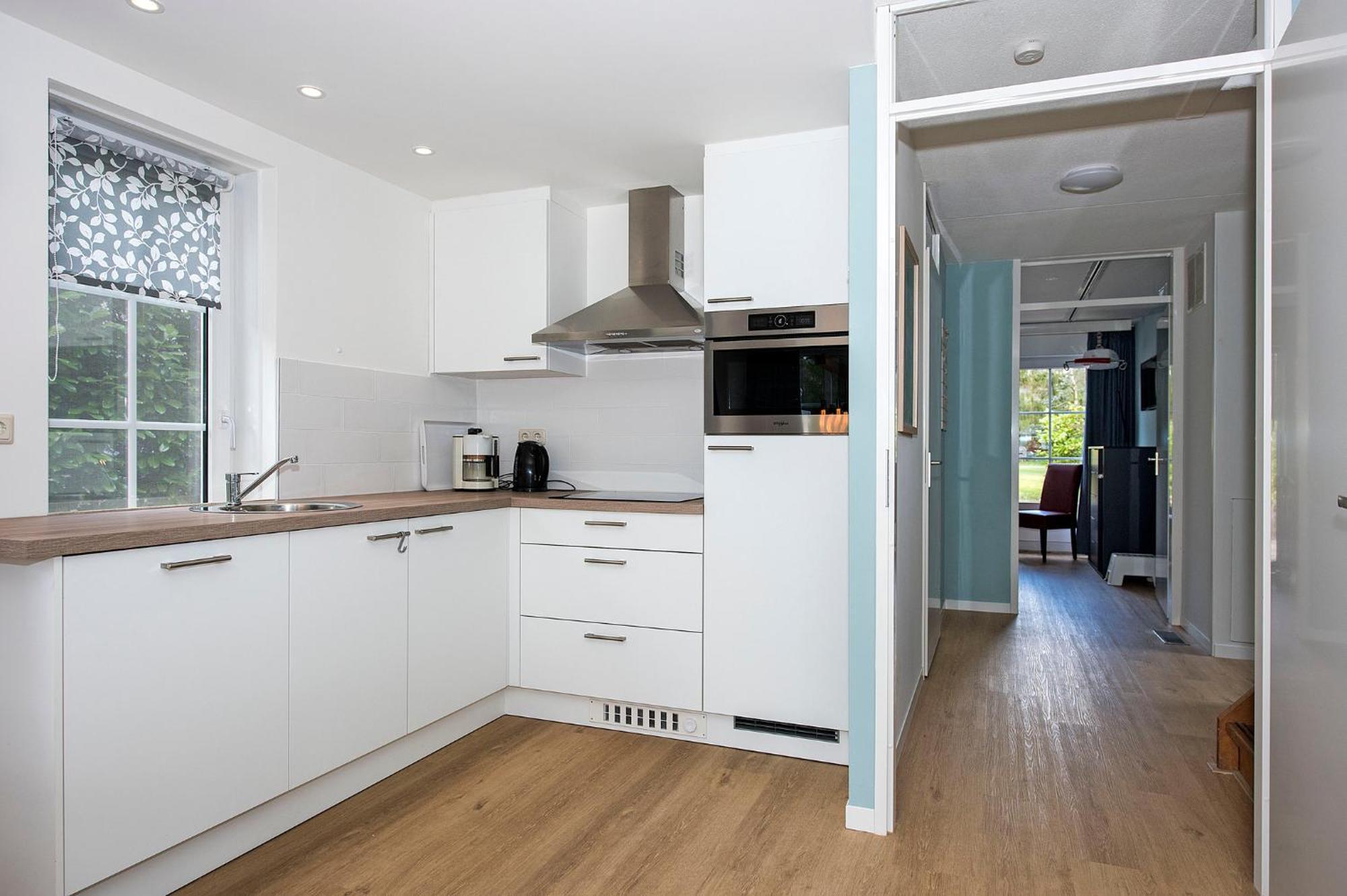 Bungalow - 6 Personen Gelegen In De Nabije Omgeving Van Avonturenpark Hellendoorn En De Prachtige Sallandse Heuvelrug En Eelerberg Exterior foto